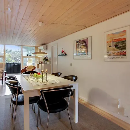 Wisti - 600m From The Sea By Interhome Semesterbostad