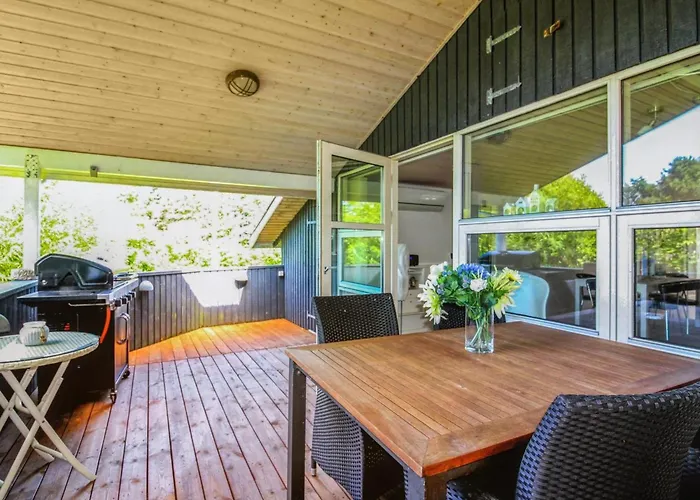 Wisti - 600m From The Sea By Interhome *
