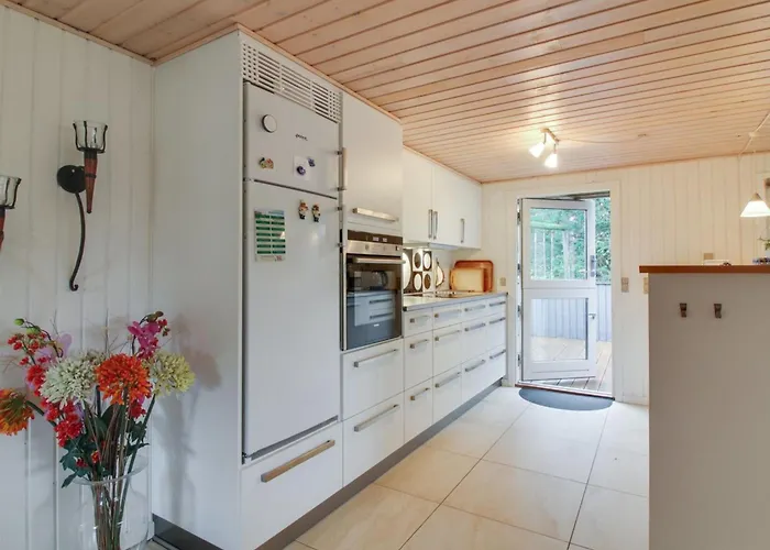 度假居 Wisti - 600m From The Sea By Interhome *